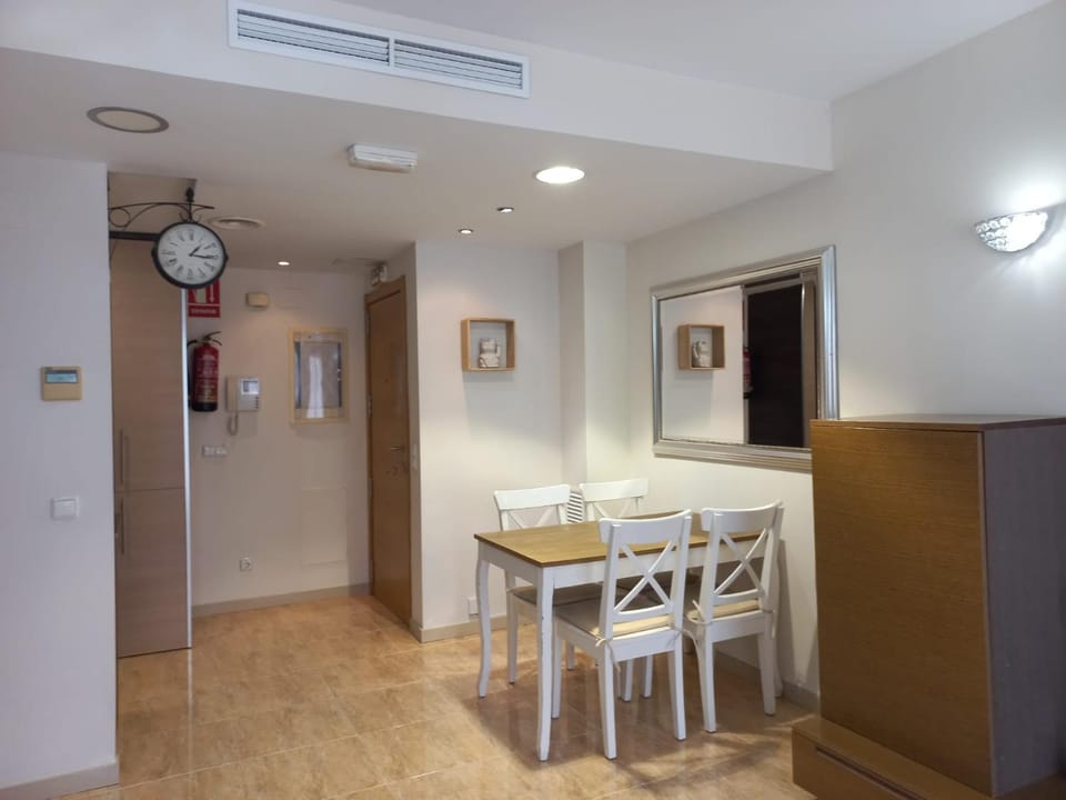 Dining area, air conditioner