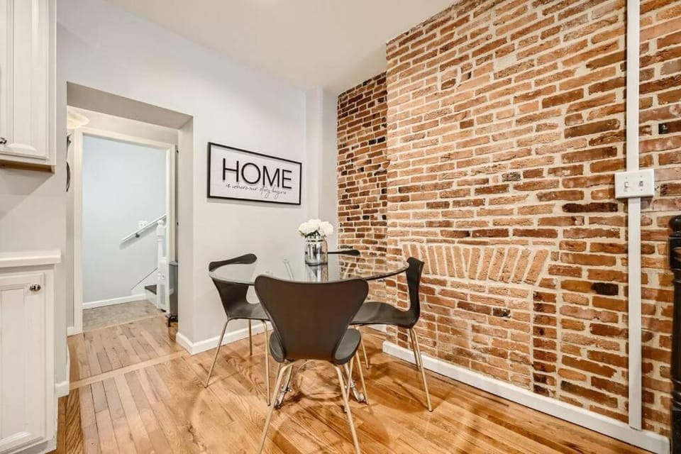 Trendy Spot in Downtown Baltimore/Fellspoint House in Baltimore