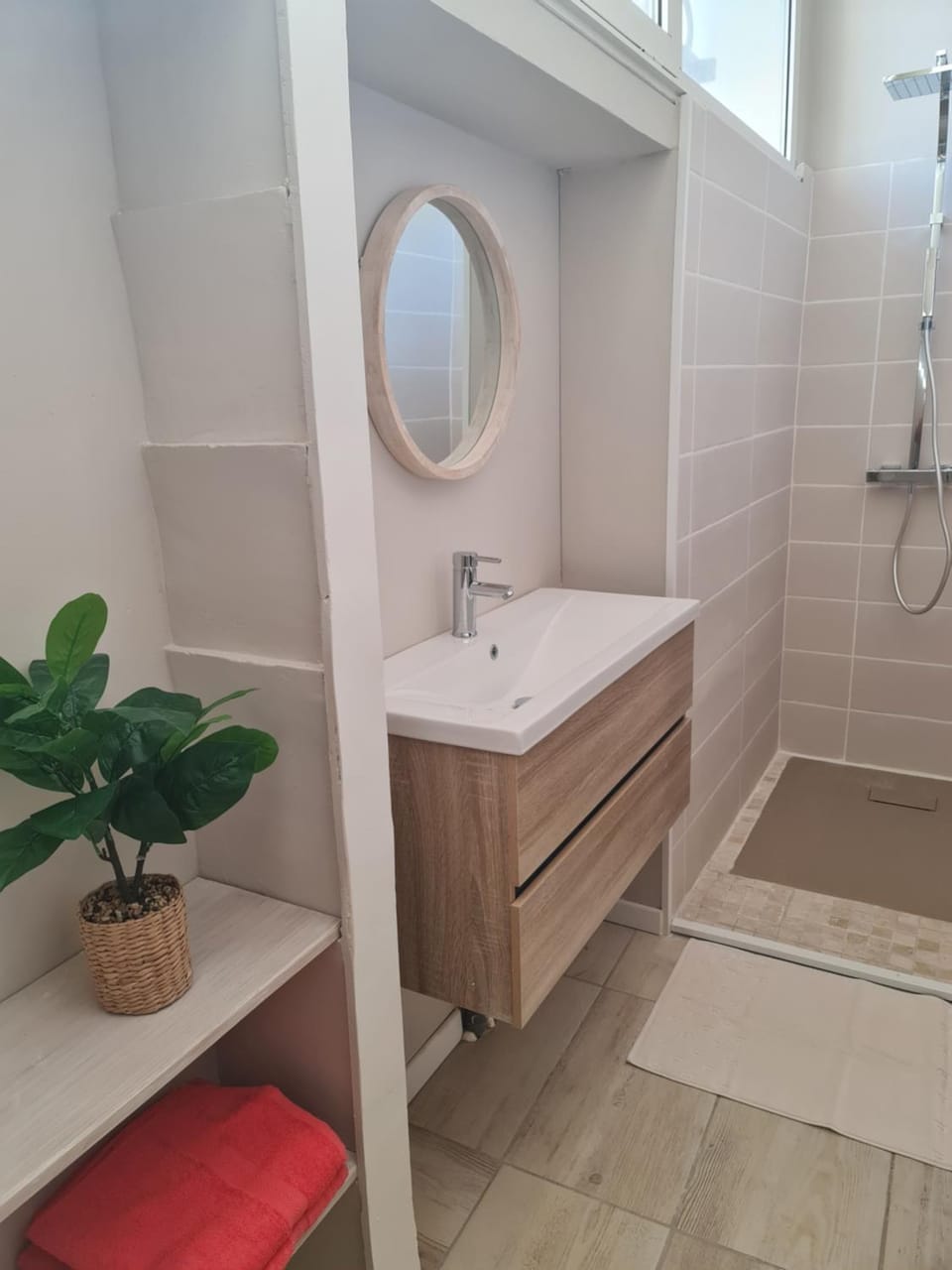 Shower, Bathroom