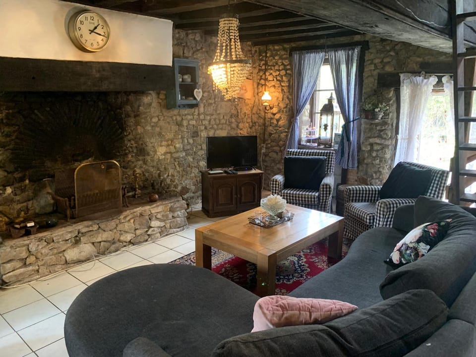 Le petit cottage House in Nouvelle-Aquitaine