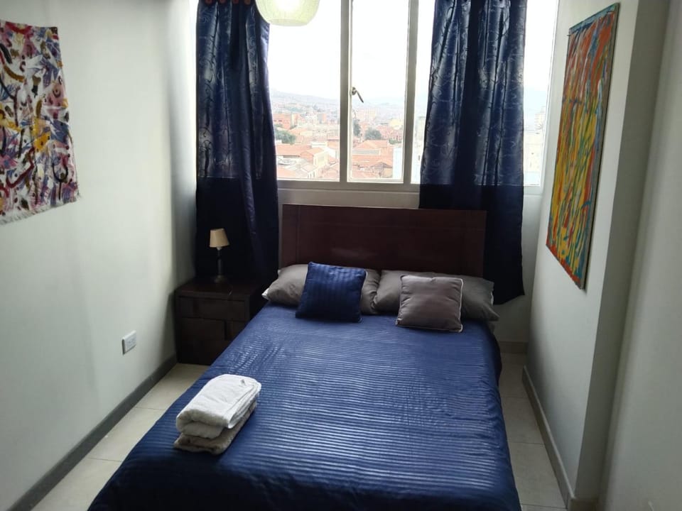 centro histórico Habitaciones privadas Vacation rental in Bogota