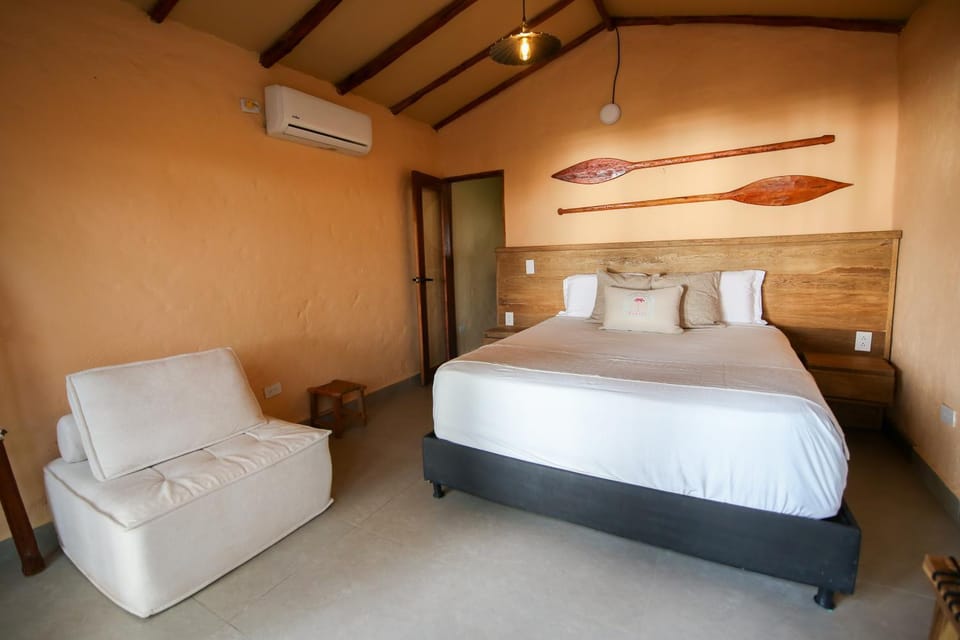 Photo of the whole room, Bedroom, air conditioner