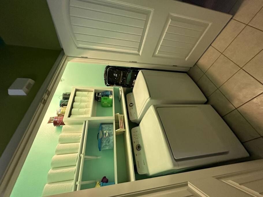 Barefoot Bungalow - Pet Friendly- 2 Bdrm Townhome Villa in North Padre Island