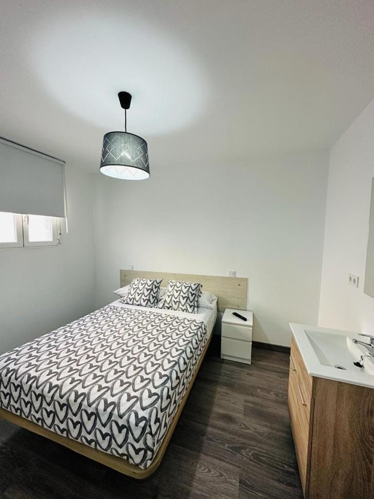 HOSPEDAJE NUEVA NUMANCIA Bed and Breakfast in Madrid