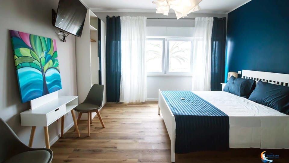 View (from property/room), Photo of the whole room