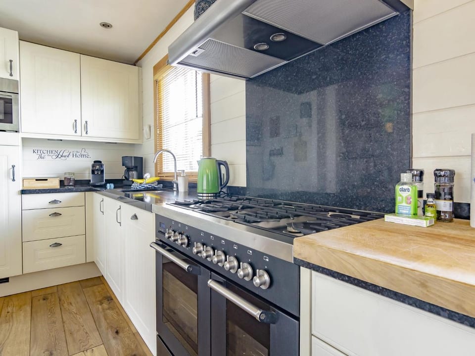 Kitchen or kitchenette, Other