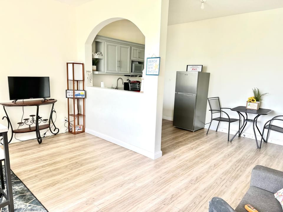 Healing in the City Apartment in Montego Bay