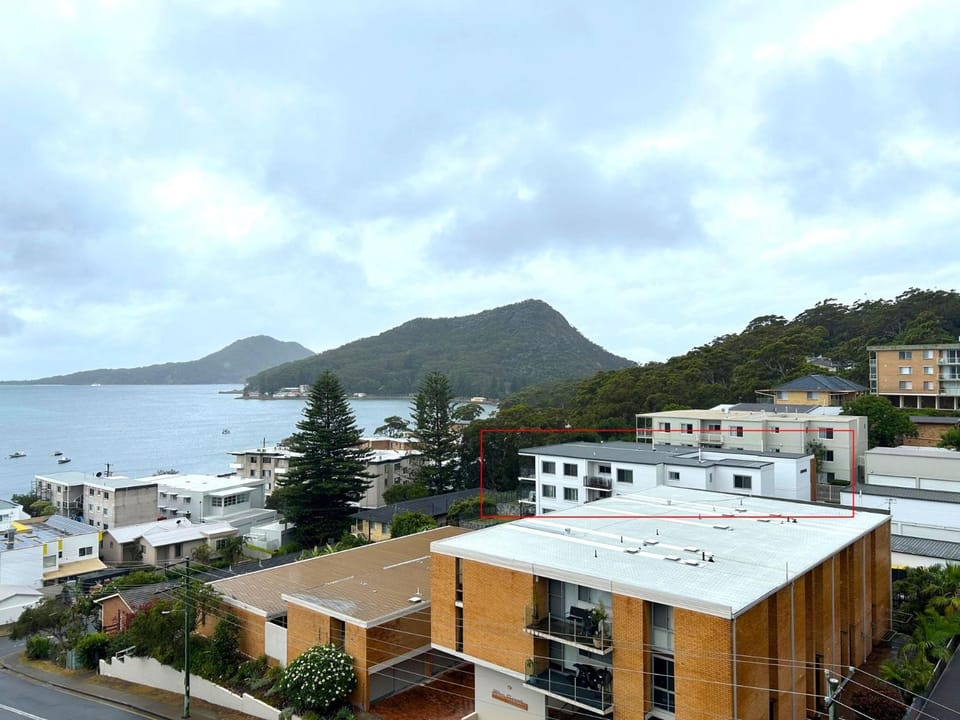 Luxury Escape Sundeck Shoal Bay Apartment in Shoal Bay