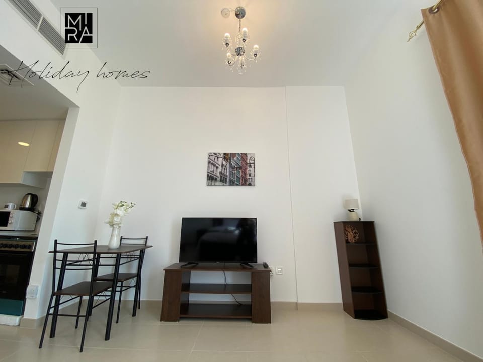 TV and multimedia, Dining area