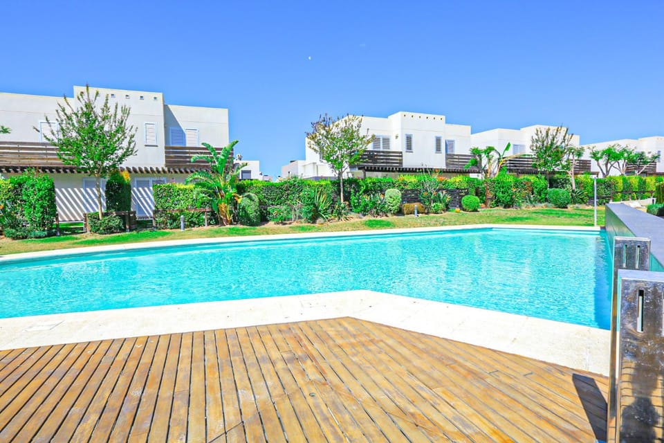 LITORAL COSTA DORADA - LAS PALMERAS Only families House in Baix Camp