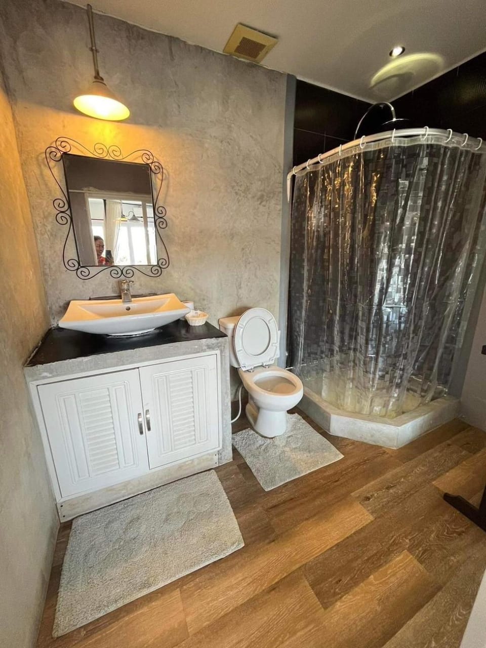 Shower, Toilet, Bathroom