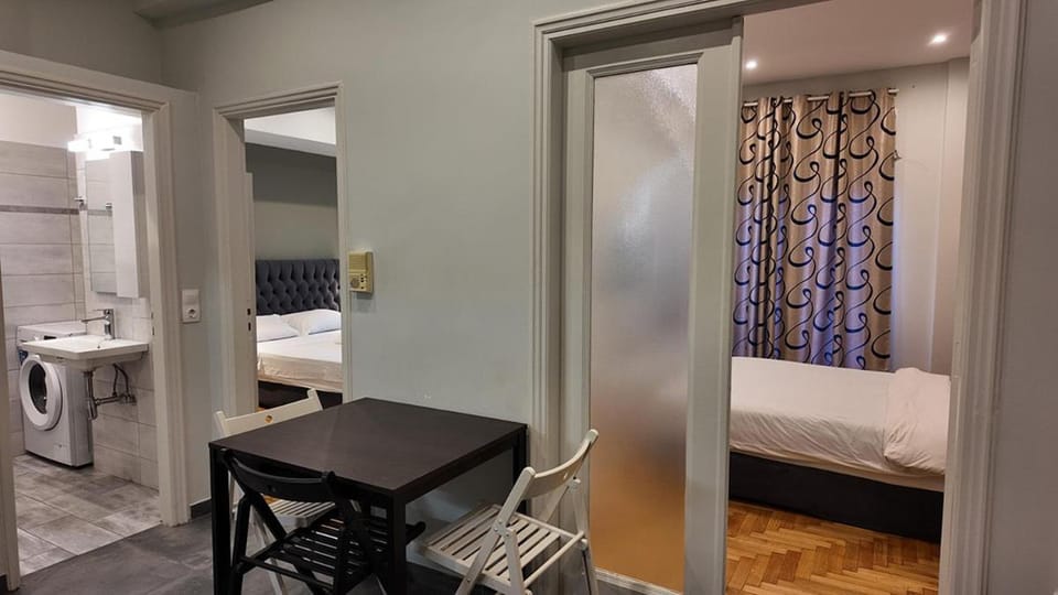 Toilet, Bed, Bathroom, Photo of the whole room, Bedroom