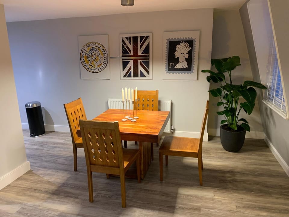 Plymouth city centre apartment near Theatre Royal Apartment in Plymouth