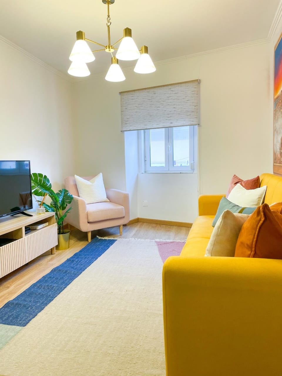 Communal lounge/ TV room, Living room