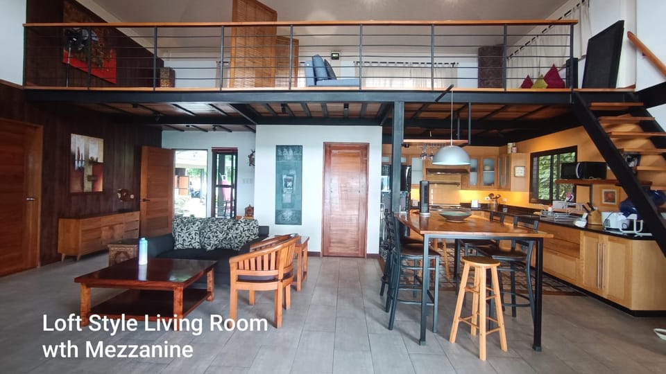 Kembali Vista Villa Villa in Island Garden City of Samal