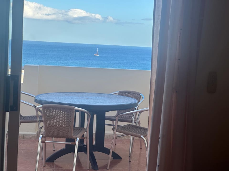 View (from property/room), Balcony/Terrace, Sea view