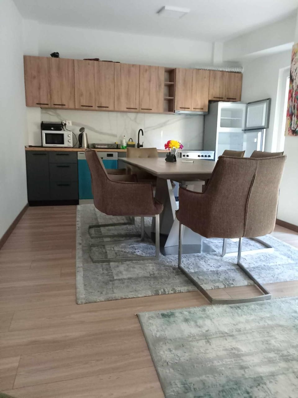 Kitchen or kitchenette, Living room, Seating area, Dining area, dishwasher, oven, stove