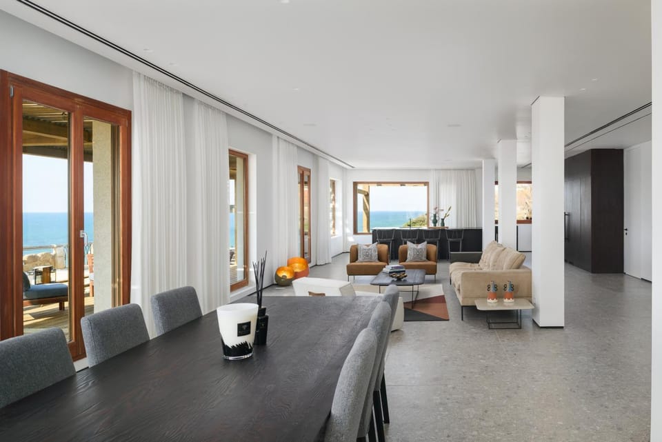 Living room, Seating area, Dining area, Sea view