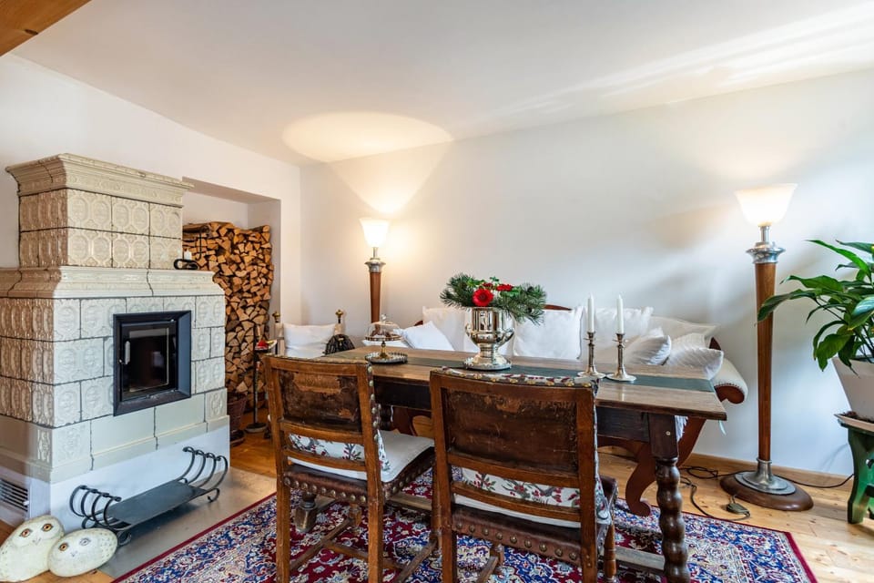 Property building, Living room