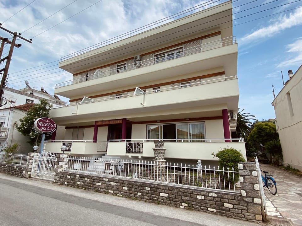 Villa Meresi - Thassos Town Center Apartment hotel in Thasos