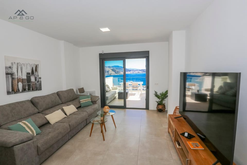 Icon Deluxe Marina Views Apartment in Costa Tropical