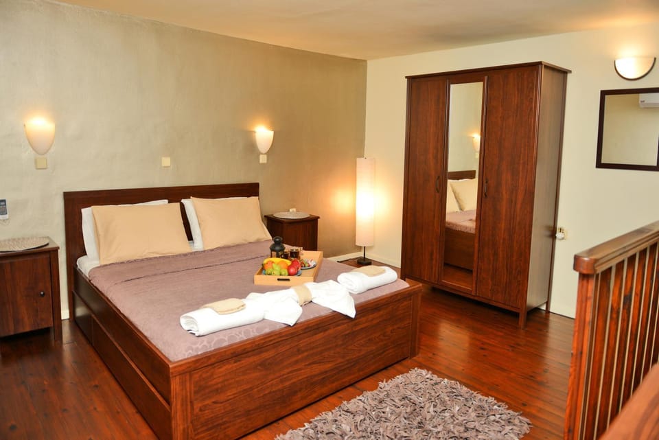 Bed, Photo of the whole room, Bedroom, towels, wardrobe