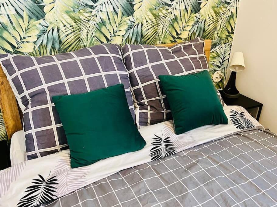 Jungle Apartment - Gdynia Centrum Apartment in Pomeranian Voivodeship