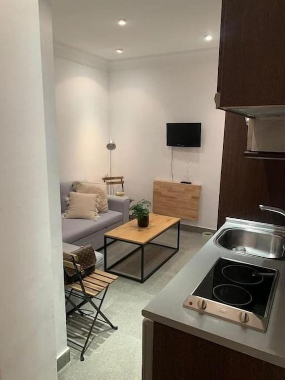 Coqueto apartamento en Chamberí EGU Apartment in Centro