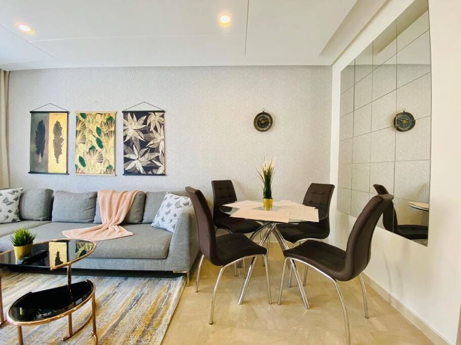 Cosy Triangle D Or Bourgogne - By AppartAli Apartment in Casablanca