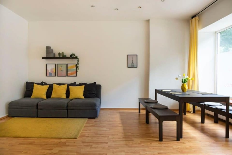 One Bedroom Apartment Berlin Neukölln Apartment in Berlin