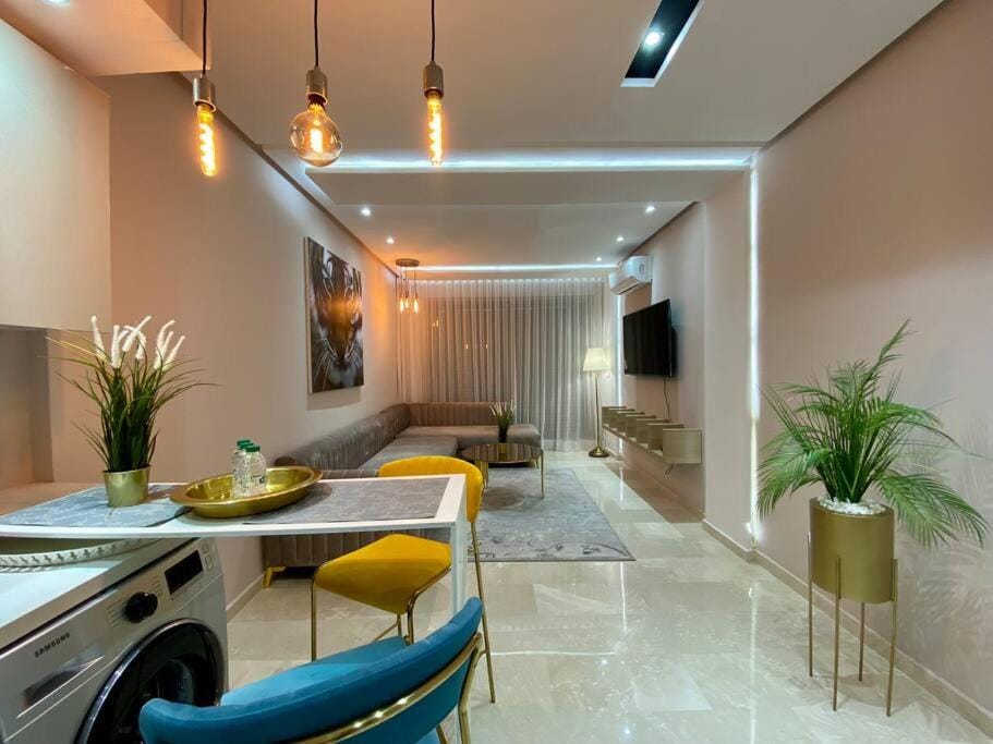 Charming Top Floor Bourgogne - By AppartAli Apartment in Casablanca