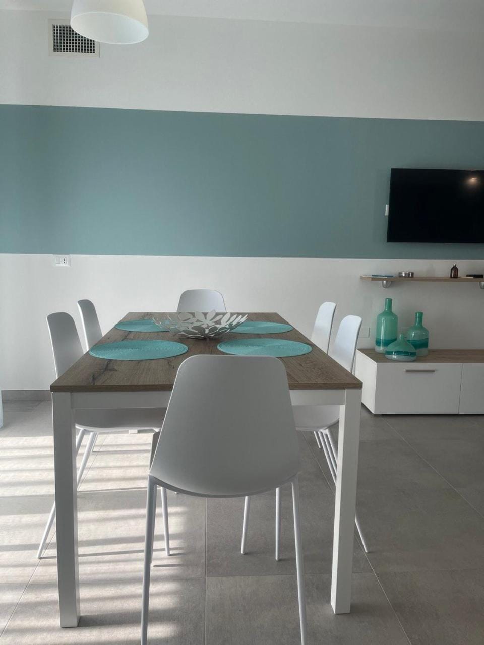 Breakfast, kitchen