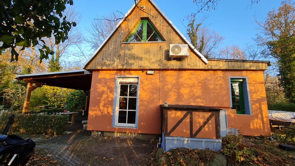 Property building, Garden, Garden view