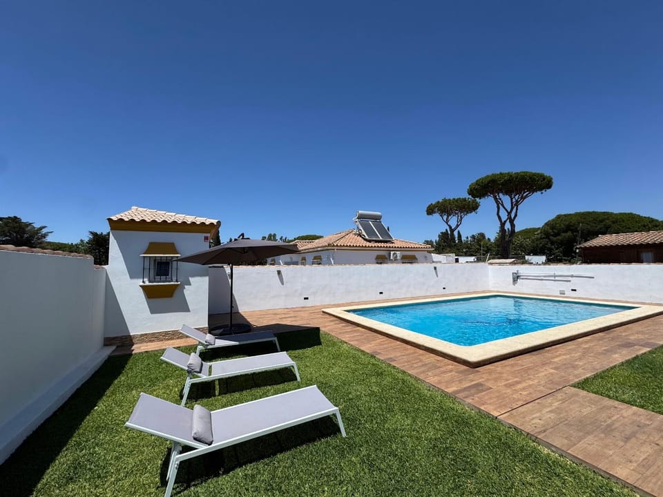 Orchard View Chalet in Chiclana de la Frontera