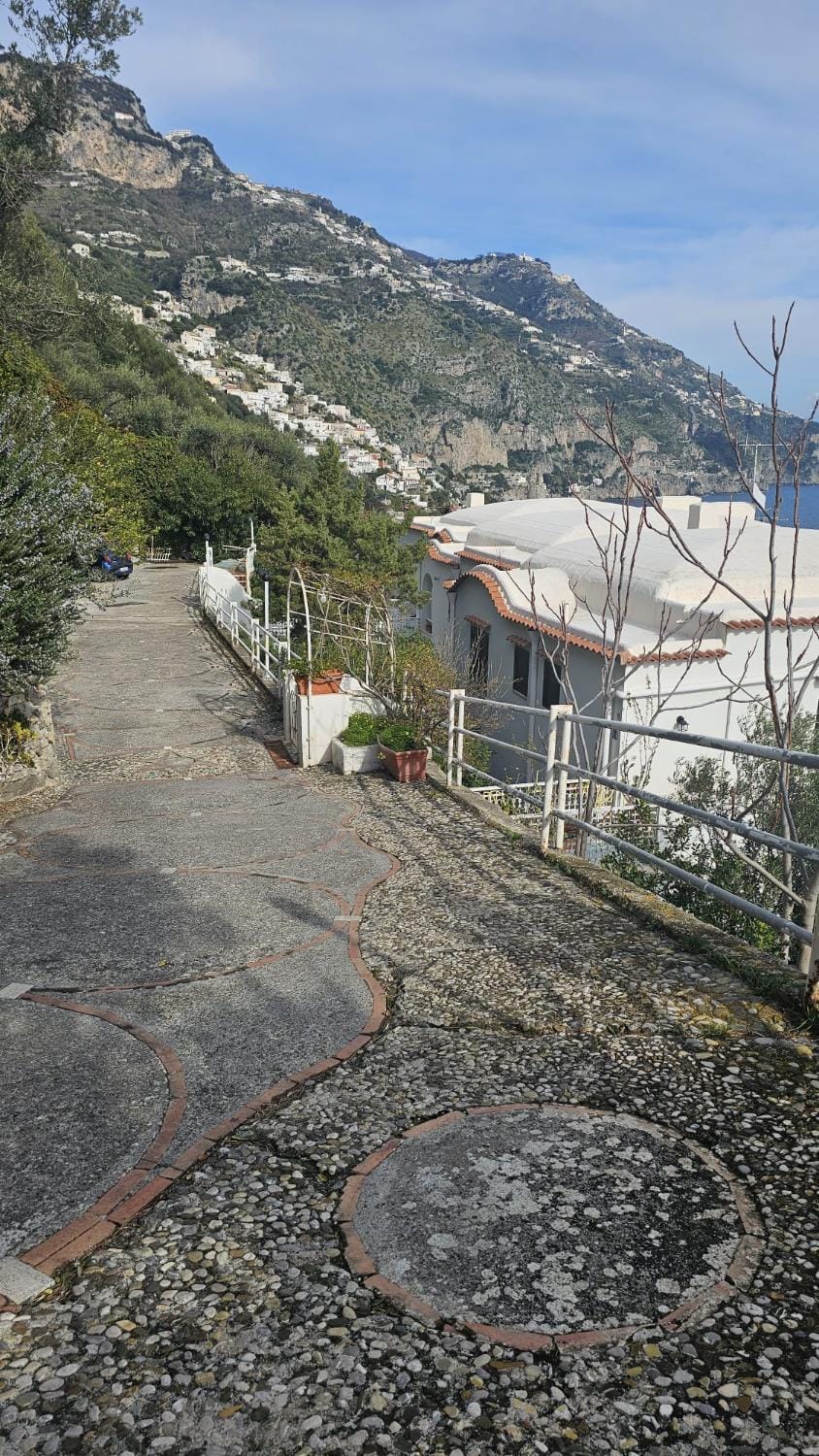 Casa La Scogliera Apartment in Praiano