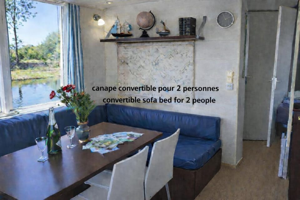 Property building, Bed, Living room
