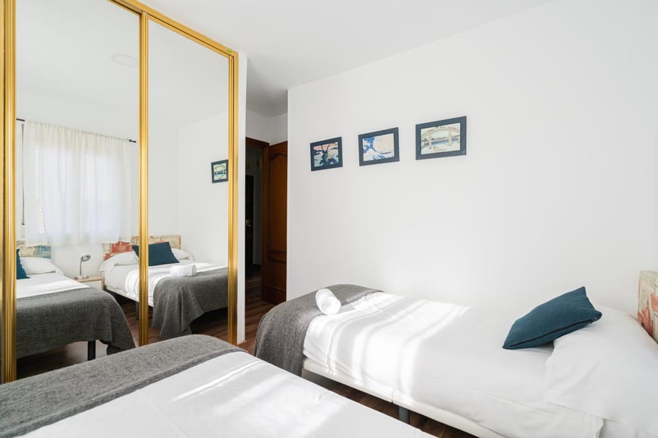 Apartamento Plaza Castilla Apartment in Madrid