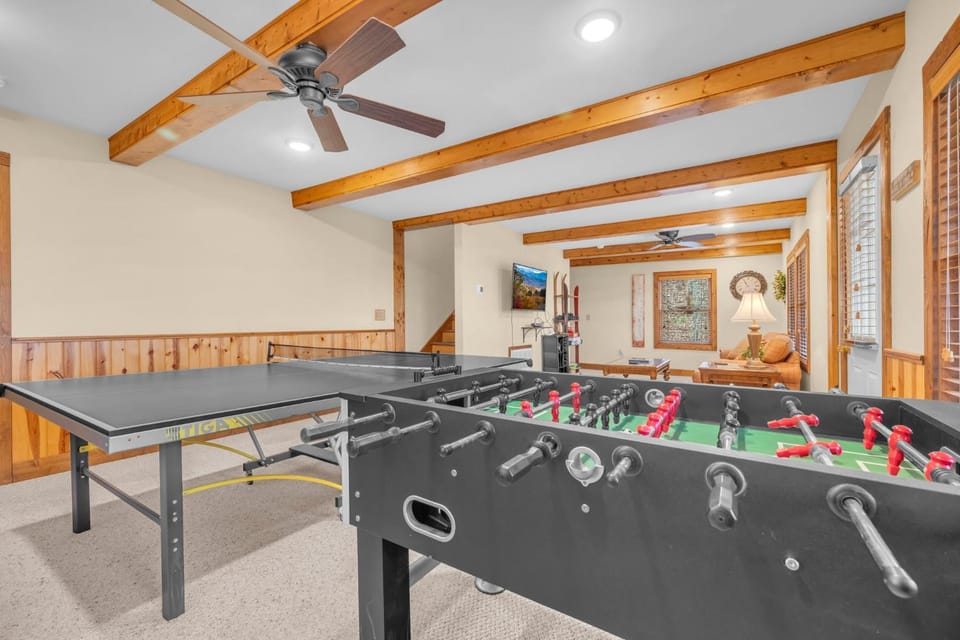 Appalachian Breeze House in Watauga