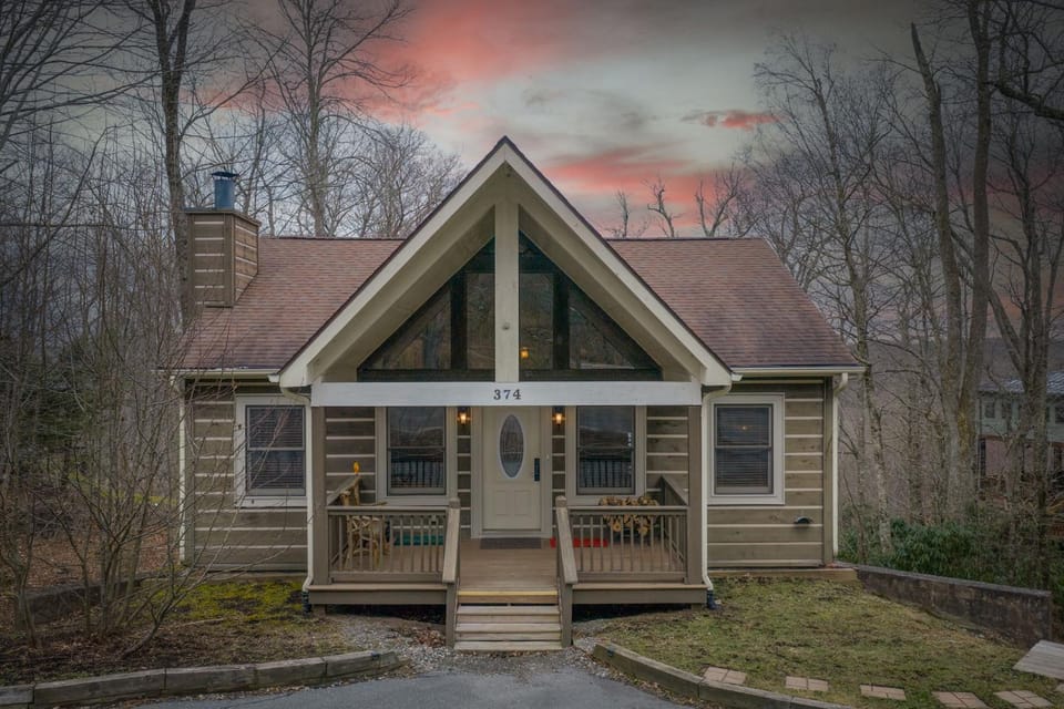 Appalachian Breeze House in Watauga