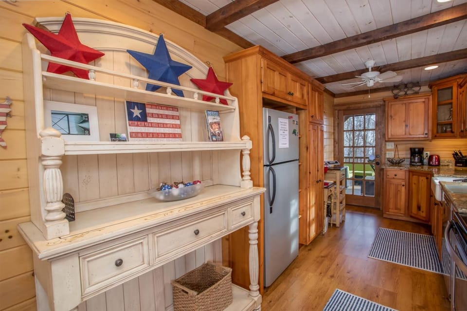 Appalachian Escape House in Watauga