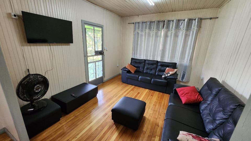 Casa aconchegante - compartilhada House in Cascavel