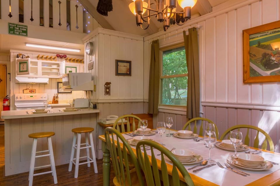 Benzine Farm Chalet in Beech Mountain
