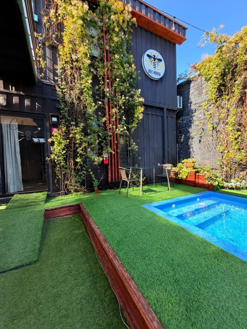 Garden view, Pool view