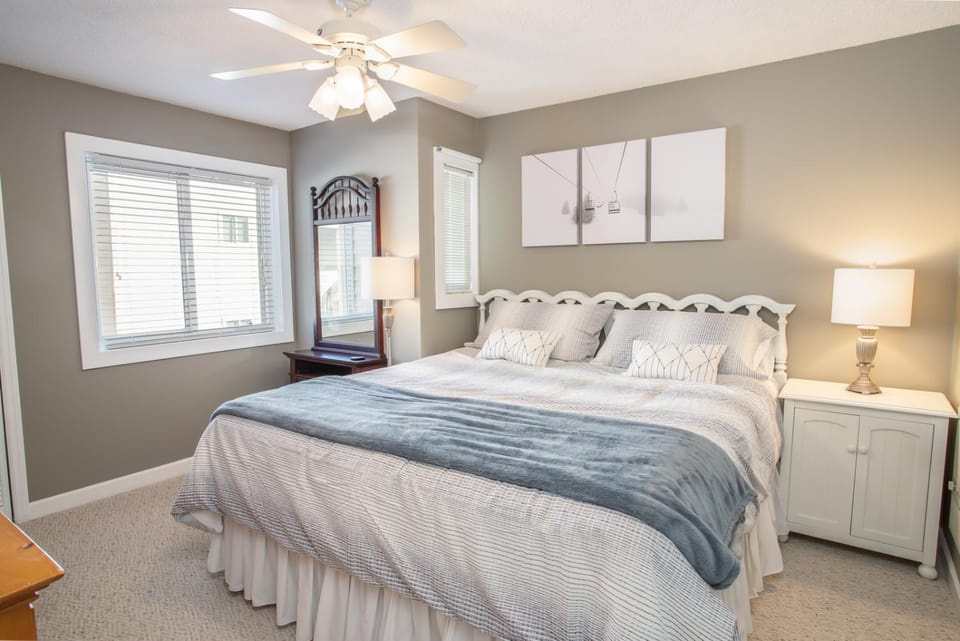 Condo at Pinnacle Inn Resort House in Beech Mountain