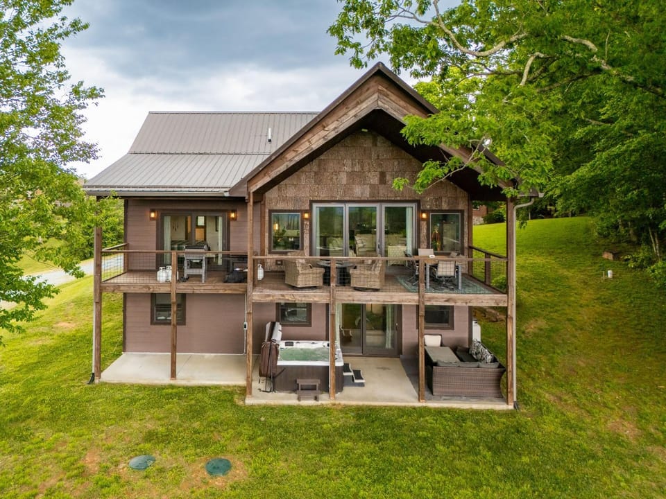 Dream Catcher House in Watauga