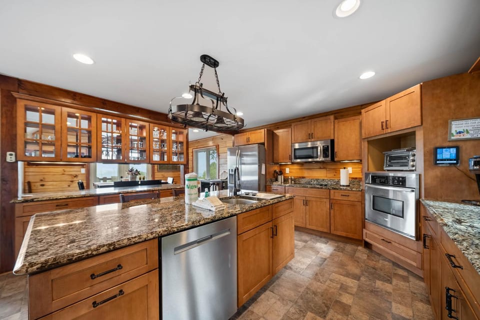 Parkway Place House in Watauga
