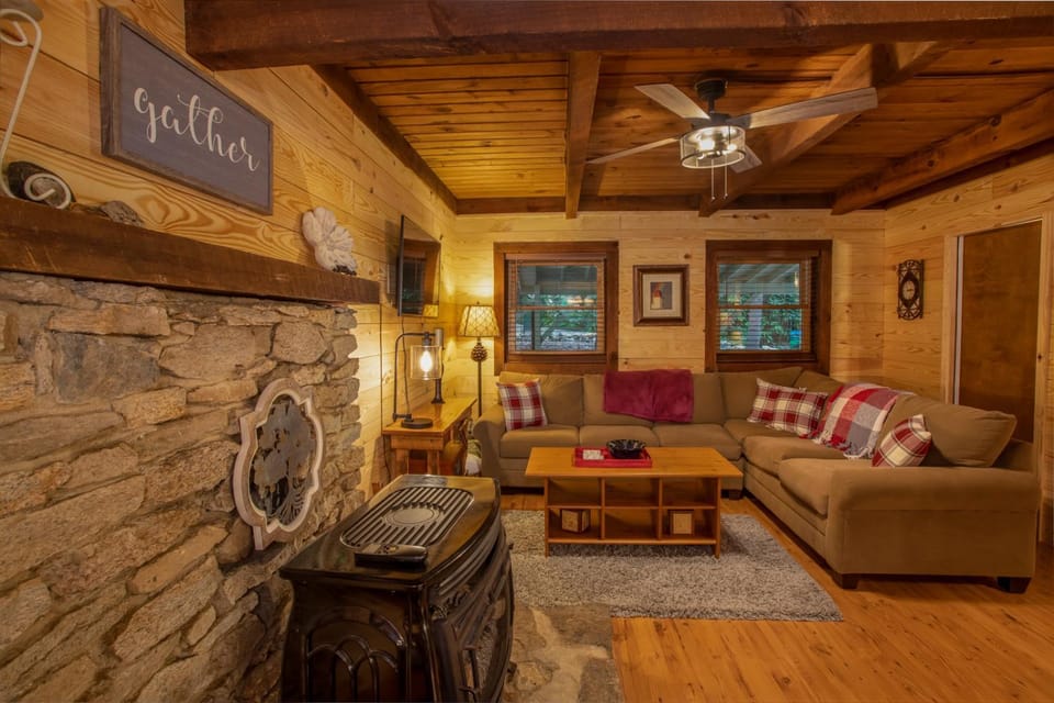 Have No Regrets House in Watauga