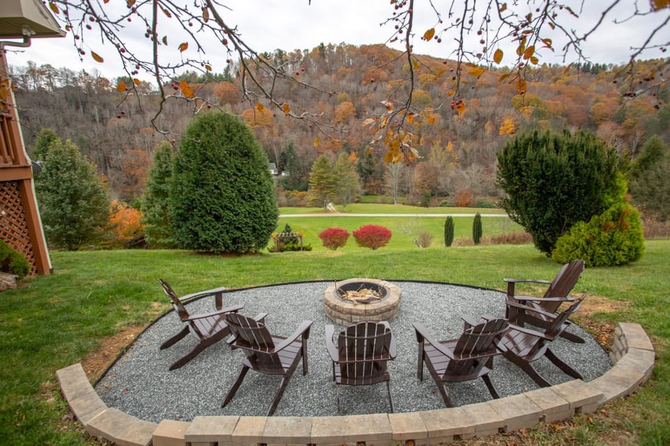Hidden Heaven House in Watauga