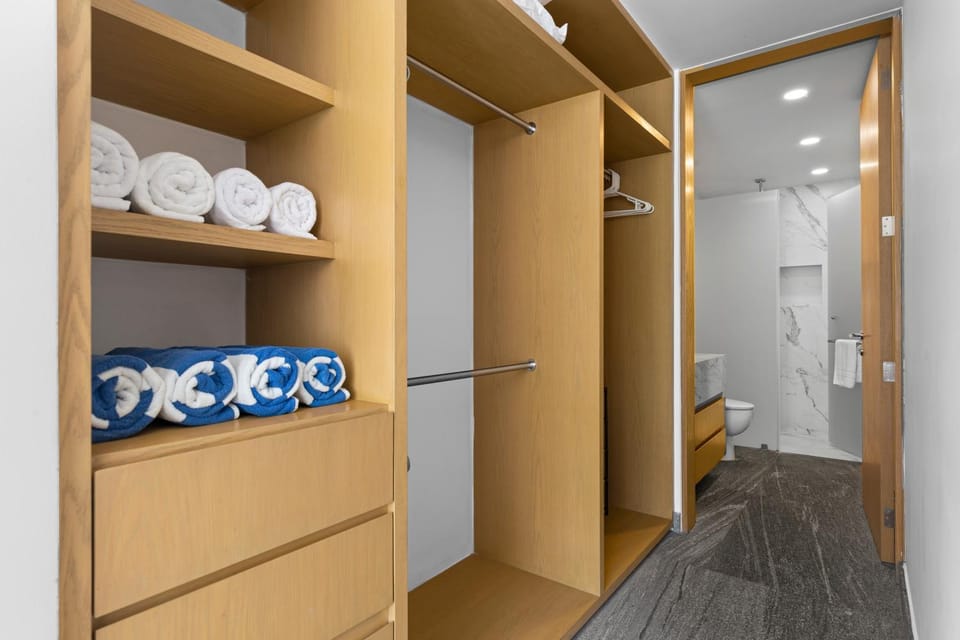 Bathroom, wardrobe