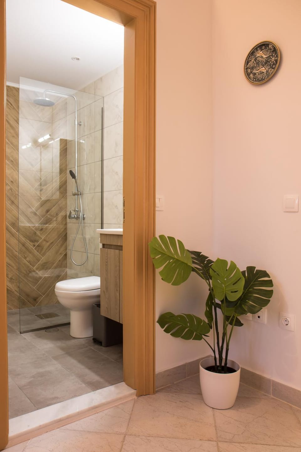 Shower, Toilet, Bathroom